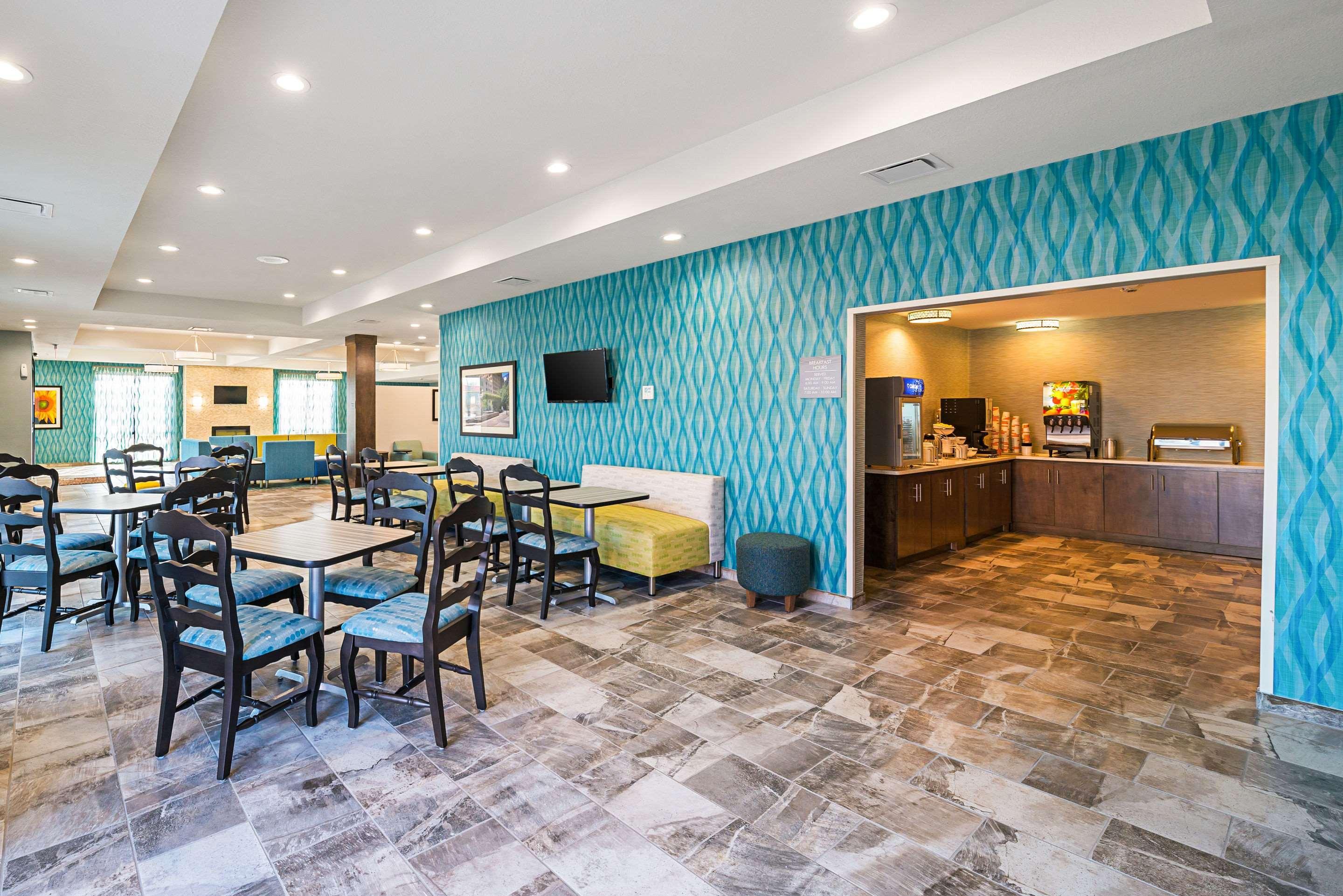 Comfort Inn & Suites Oklahoma City Near Bricktown Экстерьер фото